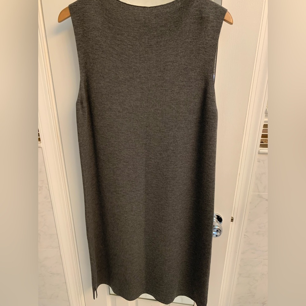 Eileen Fisher Elegant Gray Sleeveless Dress, size M